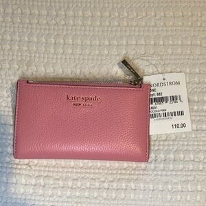 NWT KateSpade Pink pebble Leather snap-wallet with zip compartment & GHW 💓